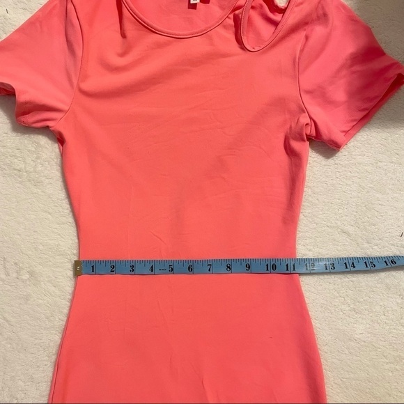 Superdown Carol Cut Out Mini Barbiecore Bodycon Dress in Coral Pink XS - Picture 11 of 12